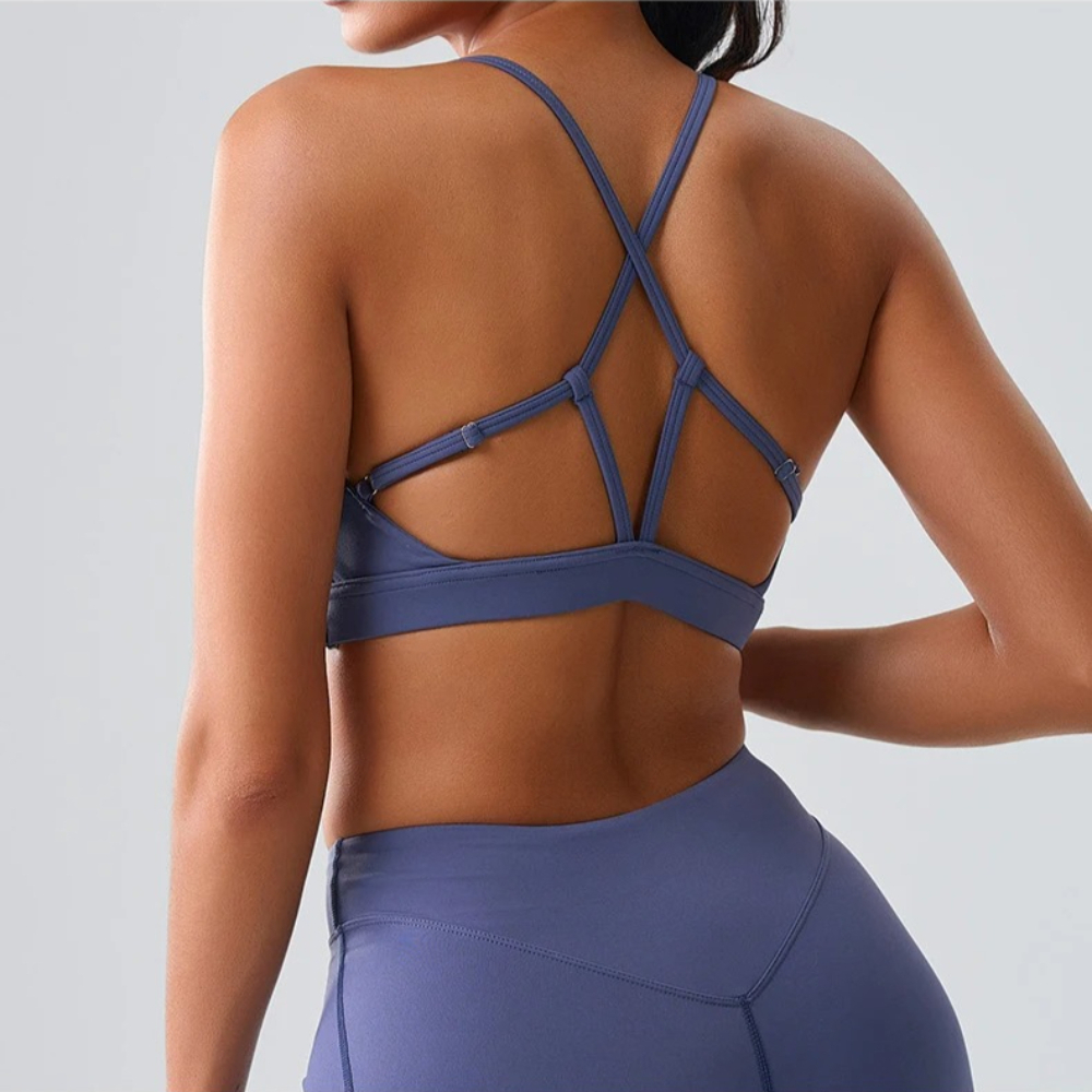 Women Impact Halter Sports Bra - Push Up Bra Padded 评论和价格